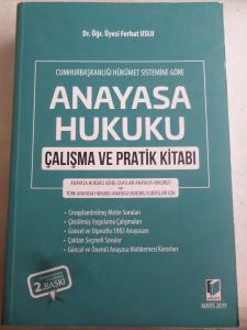 Anayasa Hukuku Çalışma ve Pratik Kitabı
