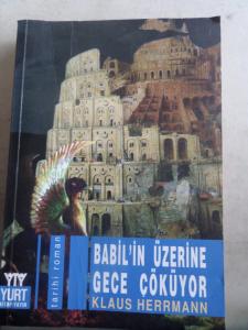 Babil'in Üzerine Gece Çöküyor
