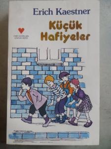 Küçük Hafiyeler