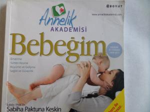 Annelik Akademisi Bebeğim