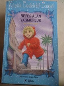 Nefes Alan Yağmurluk