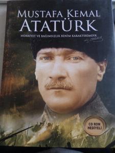 Mustafa Kemal Atatürk CD'li