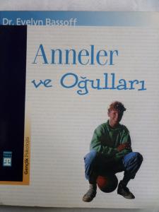 Anneler ve Oğulları
