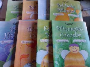 Tınmaz / 8 Kitaplık Seri