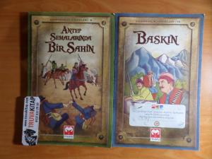 Kahramanlık Hikayeleri / 2 Adet