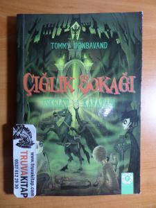 Çığlık Sokağı - İskelet Kafatası