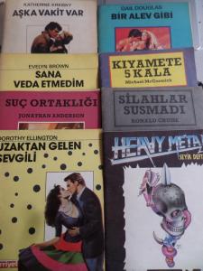 Hürriyet Kitapları / 8 Adet