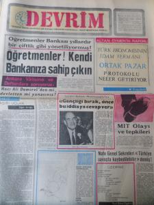 Devrim Gazetesi 29 Aralık 1970 - Öğretmenler Kendi Bankanıza Sahip Çıkın