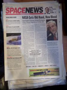 Space News International / 2001 November 19
