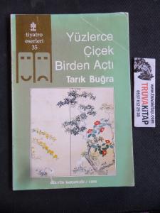 Yüzlerce Çiçek Birden Açtı