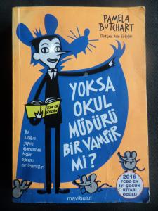 Yoksa Okul Müdürü Bir Vampir Mi?