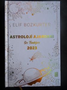 Astroloji Ajandası 2023 - Sor Fındığım (Ciltli)