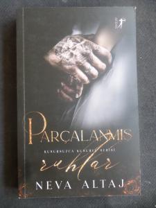 Parçalanmış Ruhlar - Kusursuzca Kusurlu Serisi 6