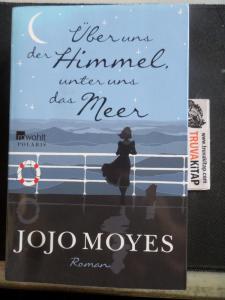 Über Uns der Himmel Unter uns Das Meer