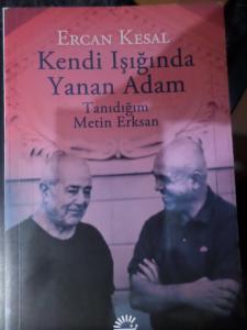 Kendi Işığında Yanan Adam