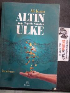 Altın Tepside Sunulan Ülke