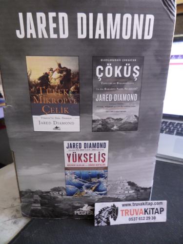 Tüfek, Mikrop ve Çelik Üçlemesi Kutulu Özel Seti (3 Kitap) (Ciltli) Ja Tüfek, Mikrop ve Çelik Üçlemesi Kutulu Özel Seti (3 Kitap) (Ciltli) Ja