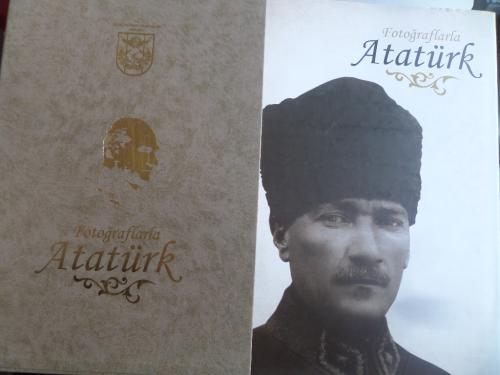 Fotoğraflarla Atatürk ( Kutulu )