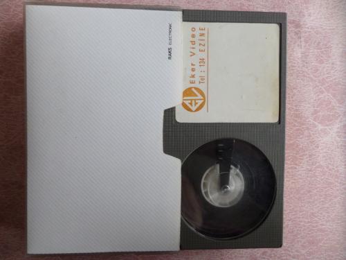 Uyanık Gazeteci / Beta Kaset