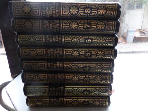 Kur'anı Kerim'in Türkçe Meali Alisi ve Tefsiri / 8 Cilt