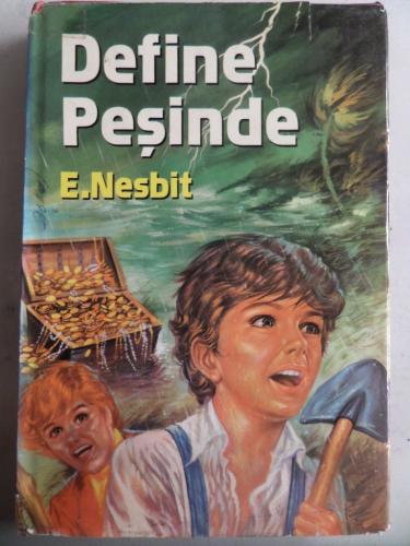 Define Peşinde