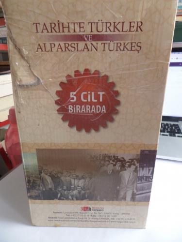 Tarihte Türkler ve Alparslan Türkeş / 5 Cilt Takım ( Özel Kutusunda ) Tarihte Türkler ve Alparslan Türkeş / 5 Cilt Takım ( Özel Kutusunda )