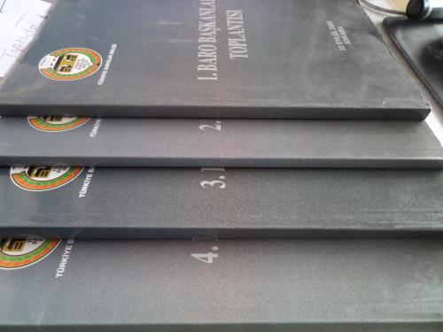 Türkiye Barolar Birliği Baro Başkanları Toplantısı / 4 Adet