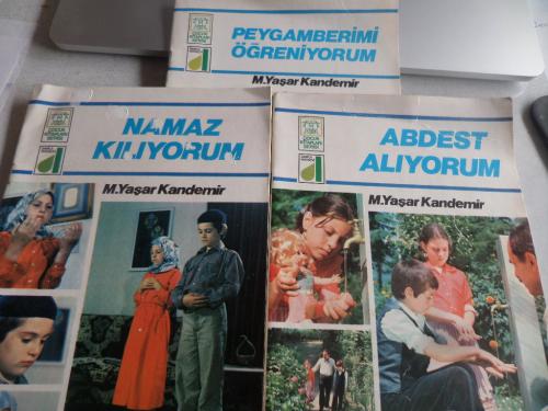 M. Yaşar Kandemir Kitapları / 3 Adet M. Yaşar Kandemir