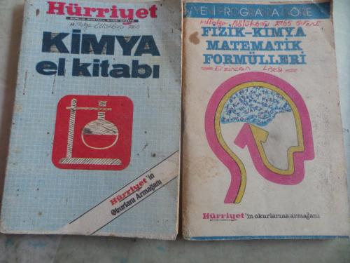 Hürriyet Fizik Kimya Matematik Kitapçıkları / 2 Adet