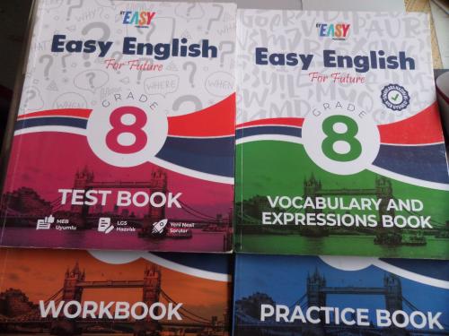 Easy English Grade 8 / 4 Kitap