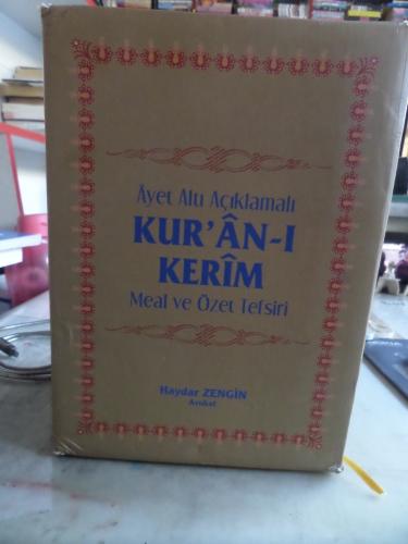 Ayet Altı Açıklamalı Kur'an-ı Kerim Meal ve Özet Tefsiri / 3 Cilt