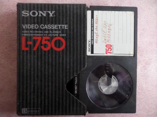 Höngt İhn Höher / Beta Kaset