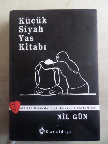 Küçük Siyah Yas Kitabı