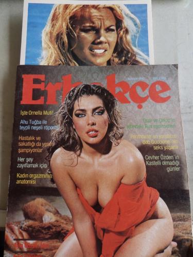 Erkekçe 1982 / 4 ( Erotik Posterli )