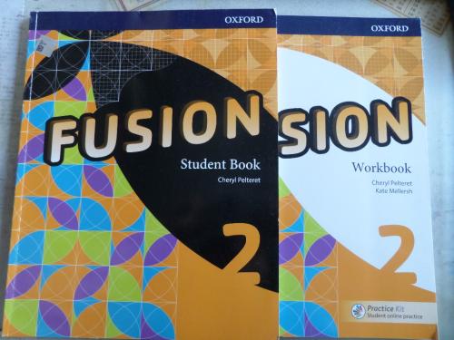 Fusion 2 Student Book + Workbook Tim Falla