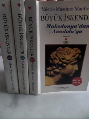 Büyük İskender / 3 Cilt Takım* Valerio Massimo Manfredi