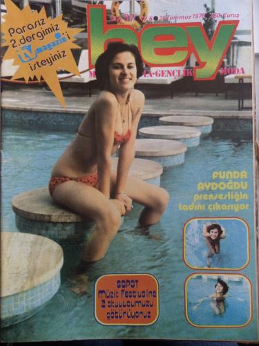 Hey Dergisi 1976 / 37 Kapak Funda Aydoğdu Prensesliğin Tadını Çıkarıyo