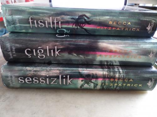 Hush Hush Serisi / 3 Kitap Becca Fitzpatrick