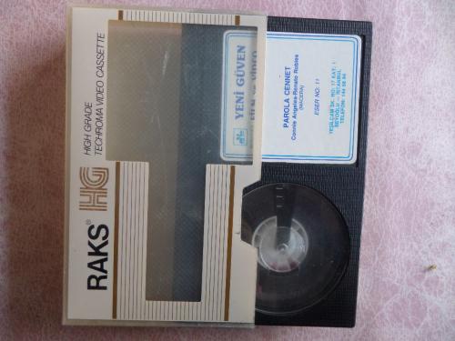 Parola Cennet / Beta Kaset