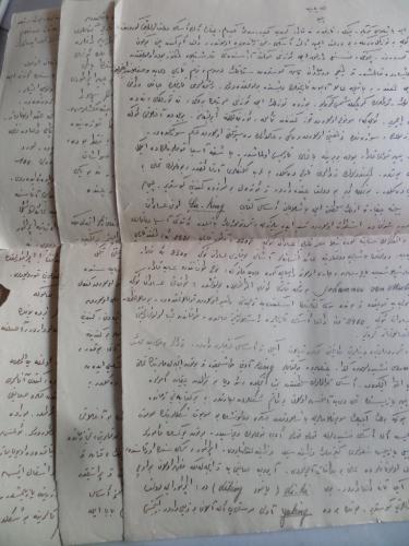 Osmanlıca Elyazılı Sahifeler ve Felsefeyle İlgili Daktilo Yazıları