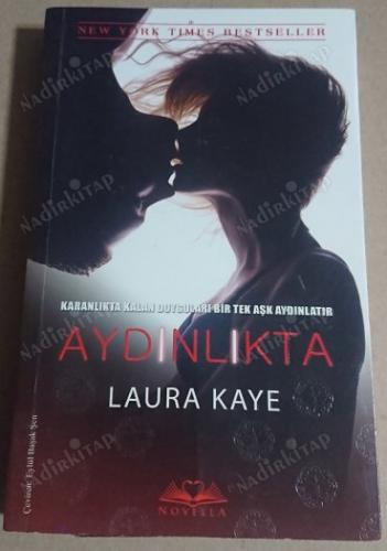 Aydınlıkta Laura Kaye