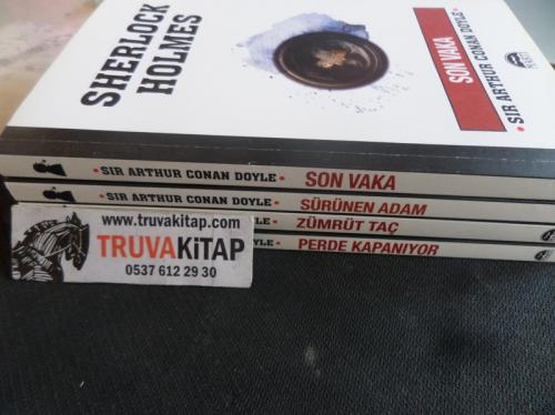 Sherlock Holmes Kitapları / 4 Adet Sir Arthur Conan Doyle
