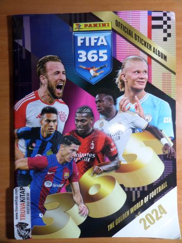 Panini FIFA 365 - Official Sticker Album / The Golden World Of Footbal