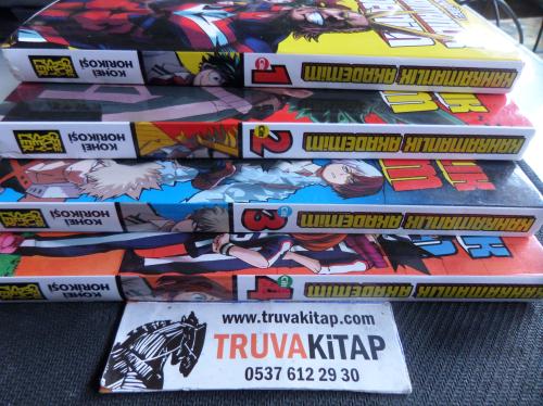 Kahramanlık Akademim / 4 Cilt