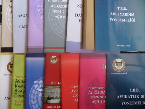 Türkiye Barolar Birliği Kitapları / 16 Adet