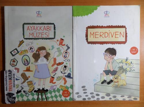 Ayakkabı Müzesi - Merdiven / 2 Adet