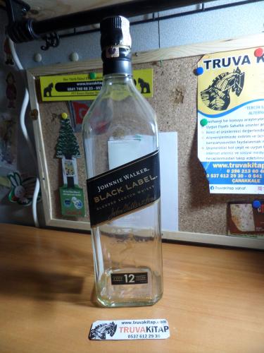 Johnnie Walker Black Label -  Boş Viski Şişesi