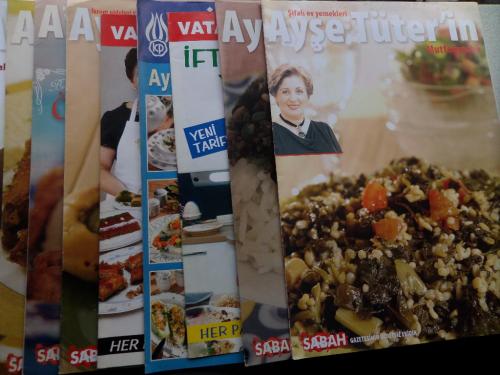 Ayşe Tüter'in Mutfağından / 9 Adet