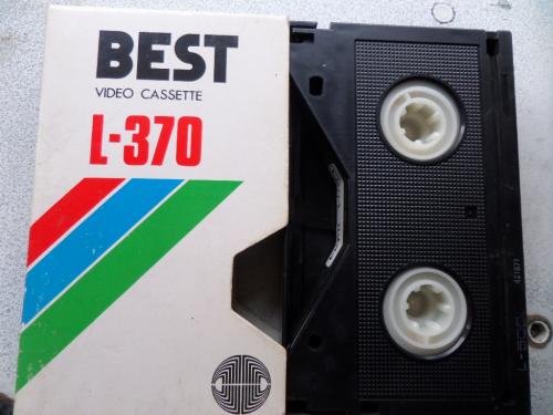 Kızlarla Başım Dertte / Beta Kaset