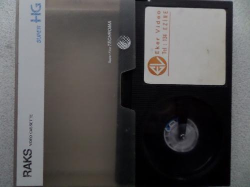 Kınalı Hanzo / Beta Kaset